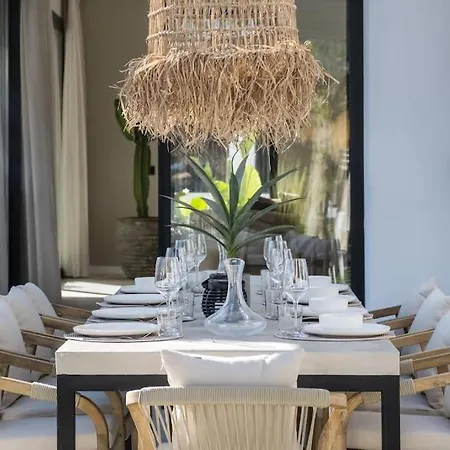 Villa Sata - Spectacular In San Ped Marbella